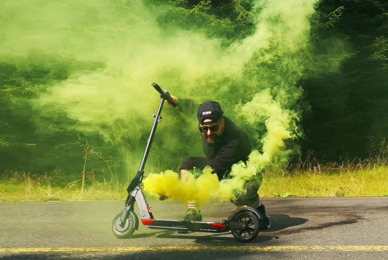 ETwow Social Media Commercial