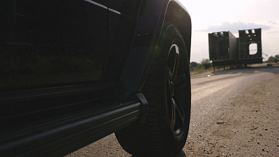 Viata in Roz Music Video